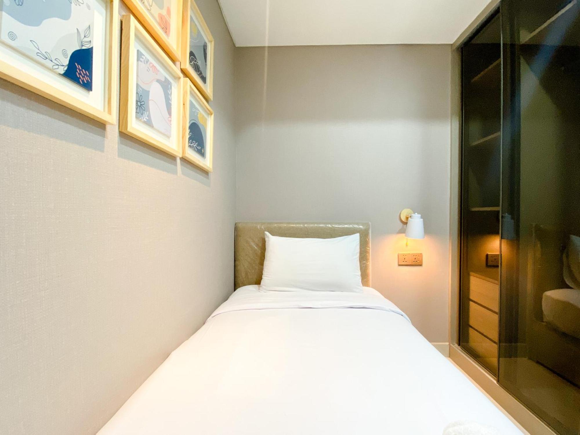 Simply And Comfortable 2Br Pollux Chadstone Apartment By Travelio Cikarang Esterno foto