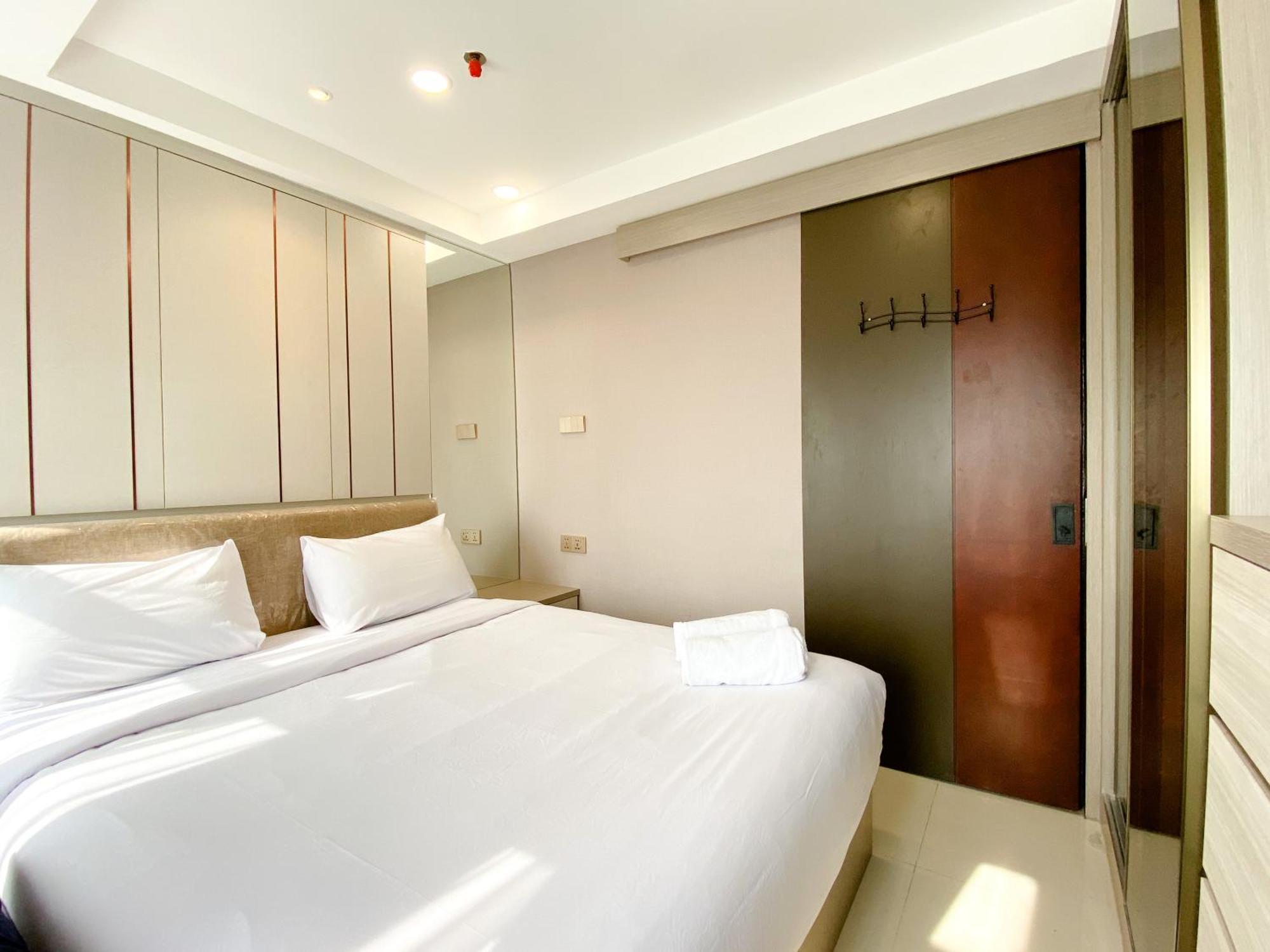 Simply And Comfortable 2Br Pollux Chadstone Apartment By Travelio Cikarang Esterno foto