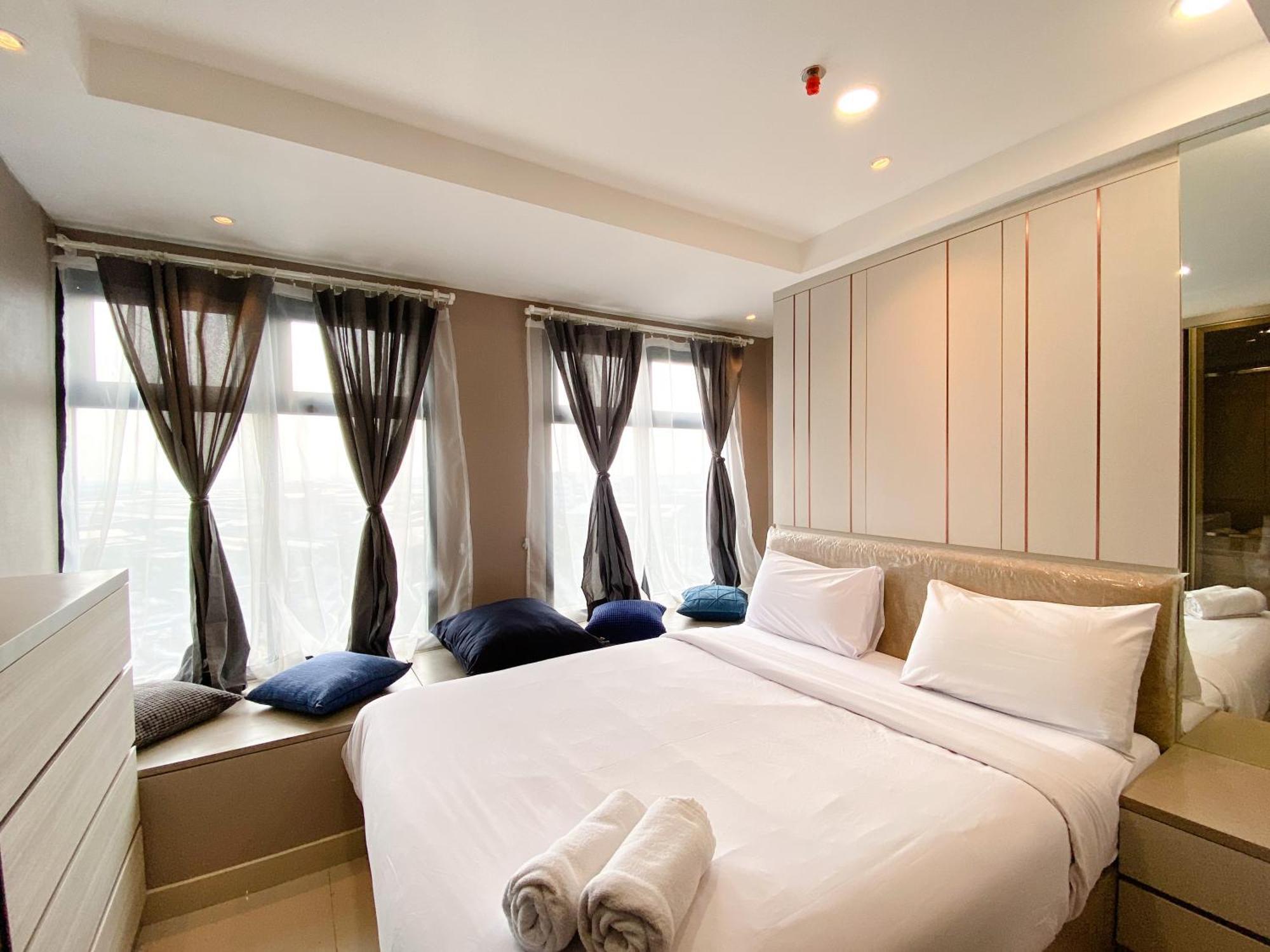 Simply And Comfortable 2Br Pollux Chadstone Apartment By Travelio Cikarang Esterno foto